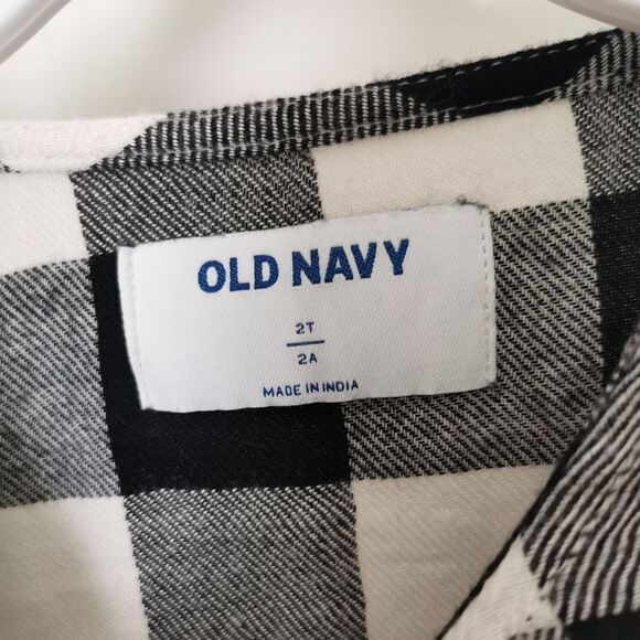 2/$15 BNWT Old Navy Girls blouse size 2 - Picture 3 of 5